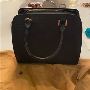 Louis Vuitton Pont Neuf Epi Leather Handbag Black